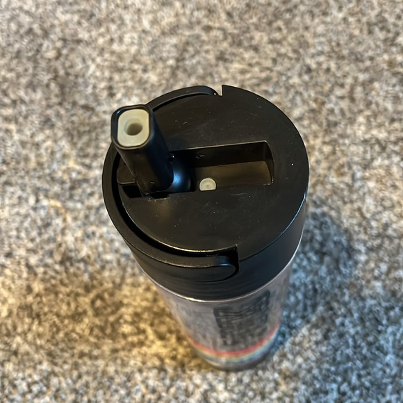 Water bottle - Picture 3 of 4